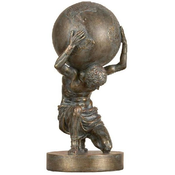 Bức tượng thần Atlas Titan đang vật lộn để giữ quả cầu trong lá bài  Nine Of Staves Tyldwick Tarot - Chín Gậy trong Tyldwick Tarot