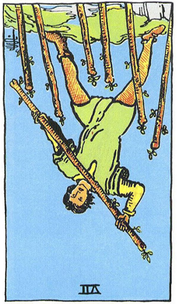 Ý nghĩa Seven of Wands Rider Waite Smith Tarot - Bảy Gậy trong Rider Waite Smith Tarot theo chiều ngược